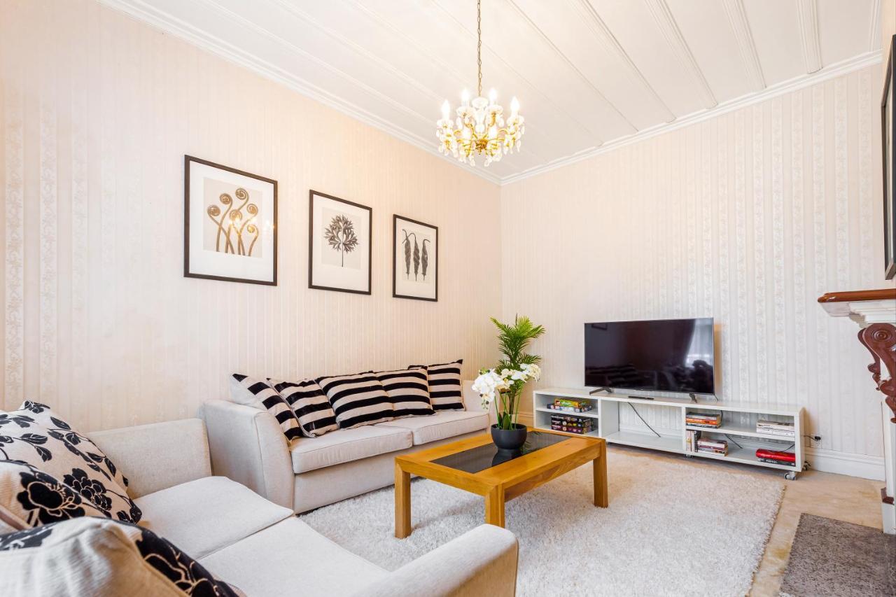 4Bed Spacious Villa In Chatswood Auckland Esterno foto